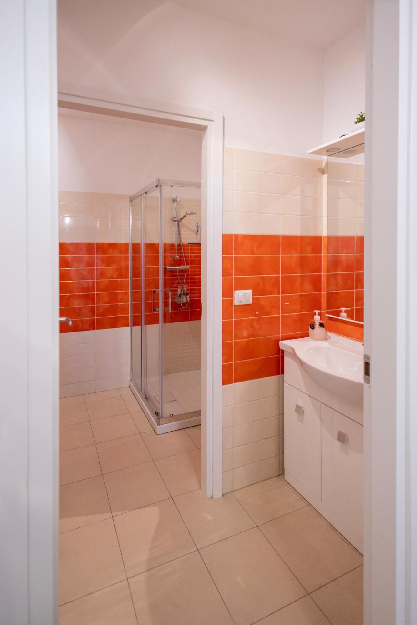 Toret Vanchiglia Studio Apartment Torino Eksteriør bilde